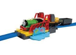 Plarail Thomas The Tank Engine Fish Jumping Battan Bridge